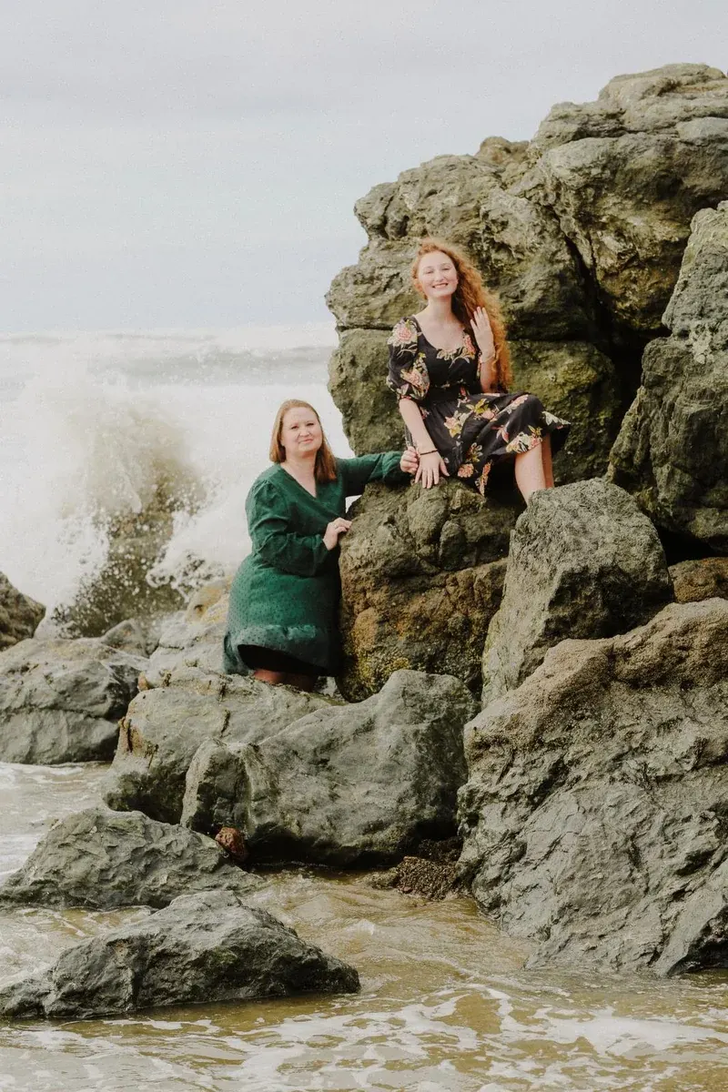 Crashing waves — seniors photography by Brittany Devine